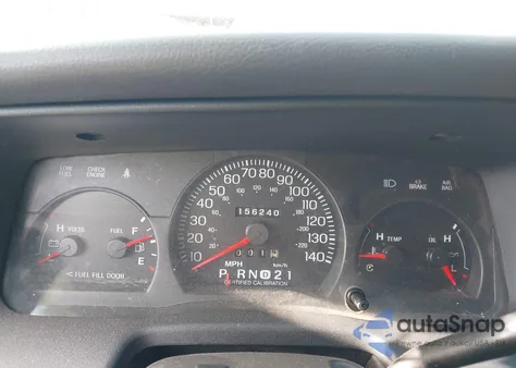 2004 Ford Crown Victoria Police z USA, uszkodzony, nr VIN 2FAFP71W74X136530